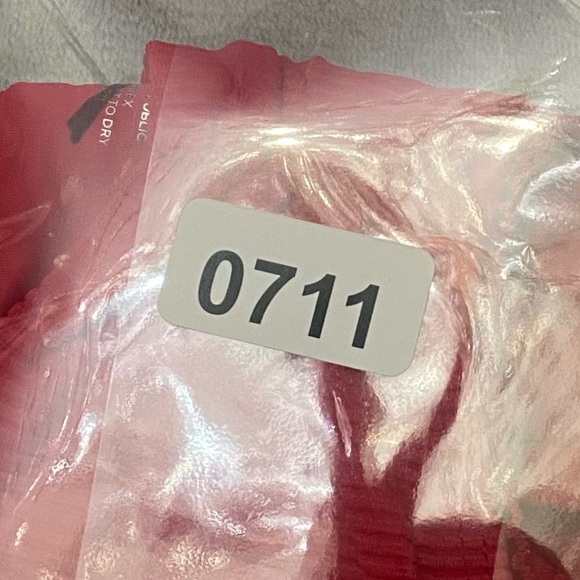 New! Frankie’s Bikinis Cleo Ribbed Bikini Top Red 10711 - Picture 9 of 9